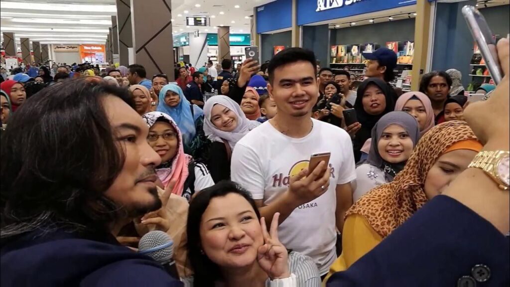 Andainya Takdir Cast